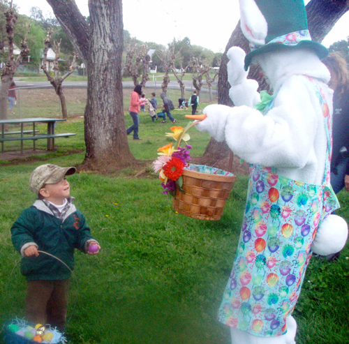 Easter-Bunny-Coulterville