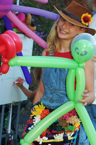 Belle-Balloon-aTwister