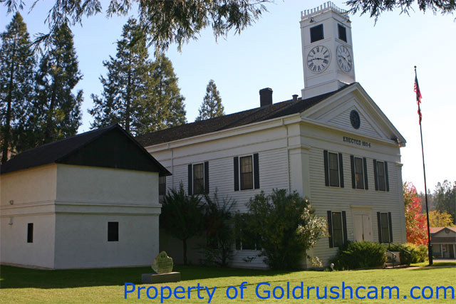 mariposa county courthouse