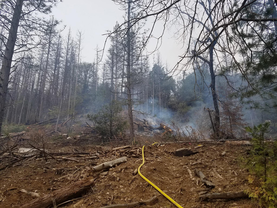 cal fire escaped burn jerseydale mariposa county 1