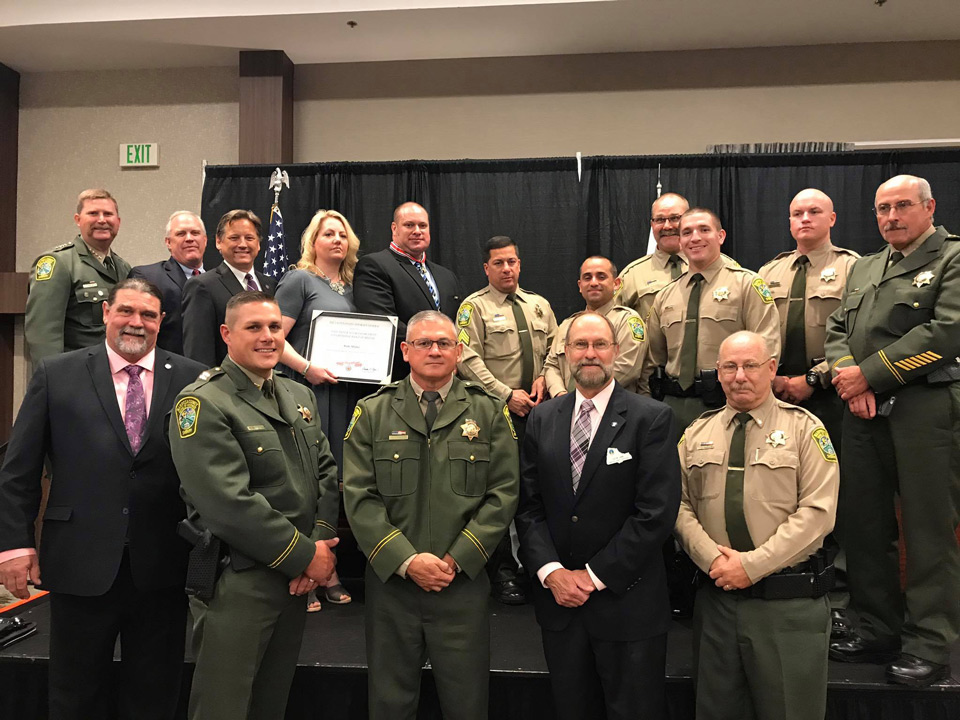 mariposa county sheriff department rudy mirelez bravery award 4