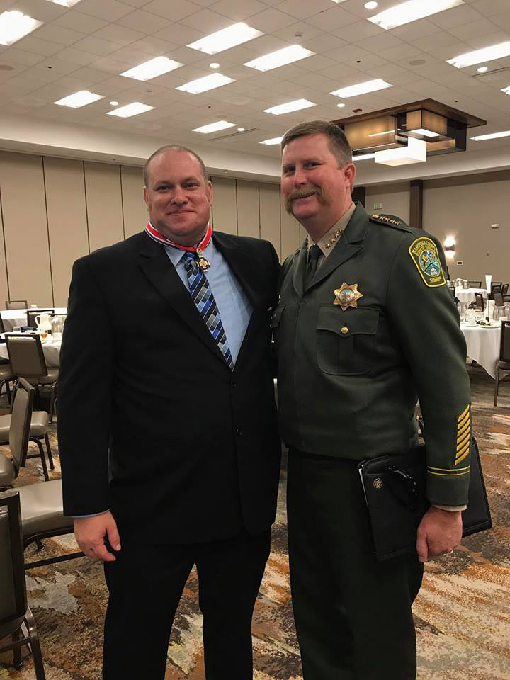 mariposa county sheriff department rudy mirelez bravery award 7