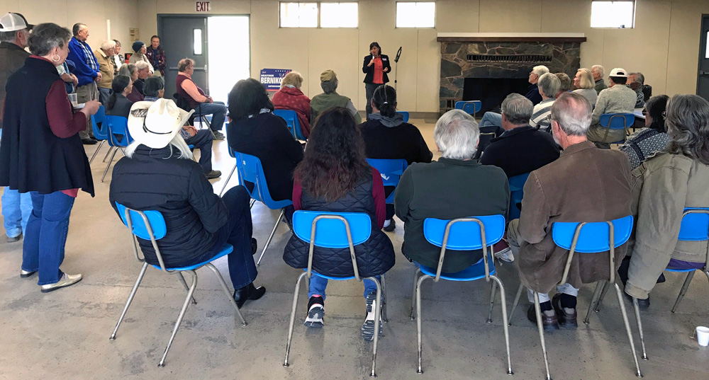 Supervisor Candidate draws crowds