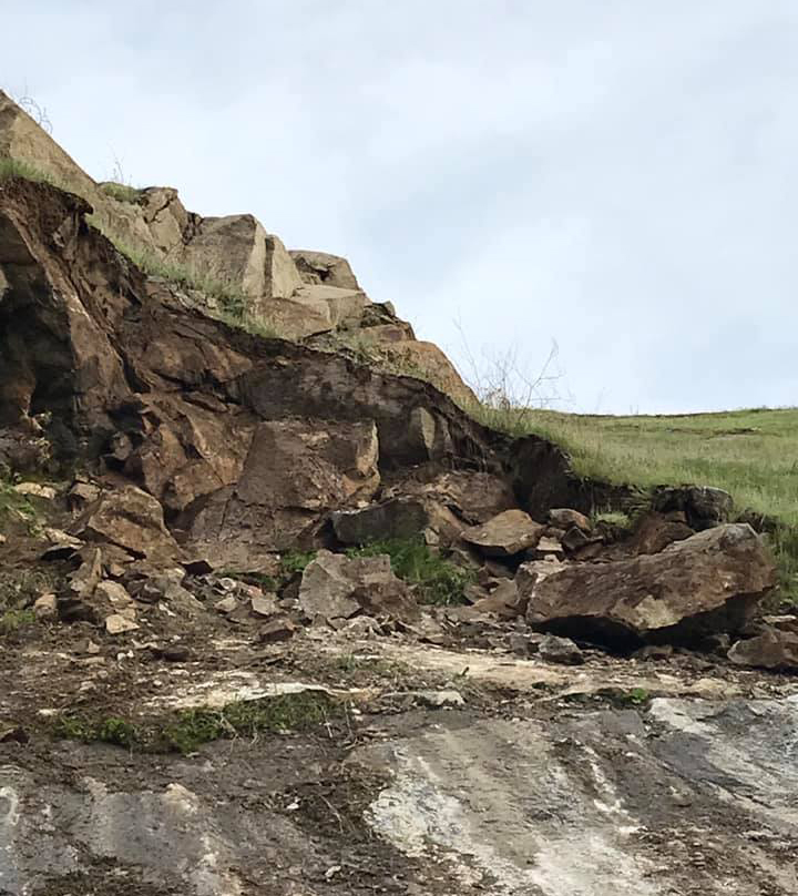 CalTrans rockslide 2