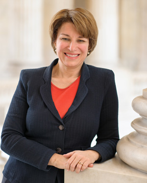 amy klobuchar senator minnesota official photo