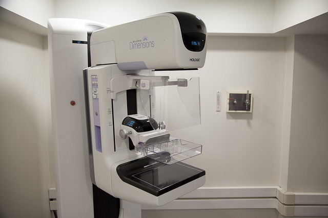 mammography 2416942 640