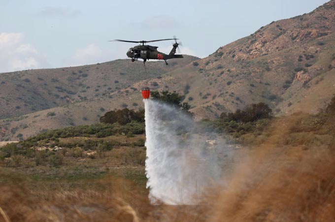 Fire fighting helicopter